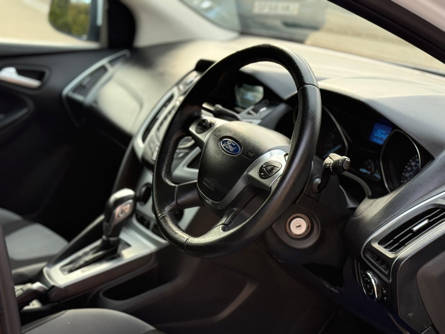 Used Ford Focus 2014 for sale - 77820015: Photo 13