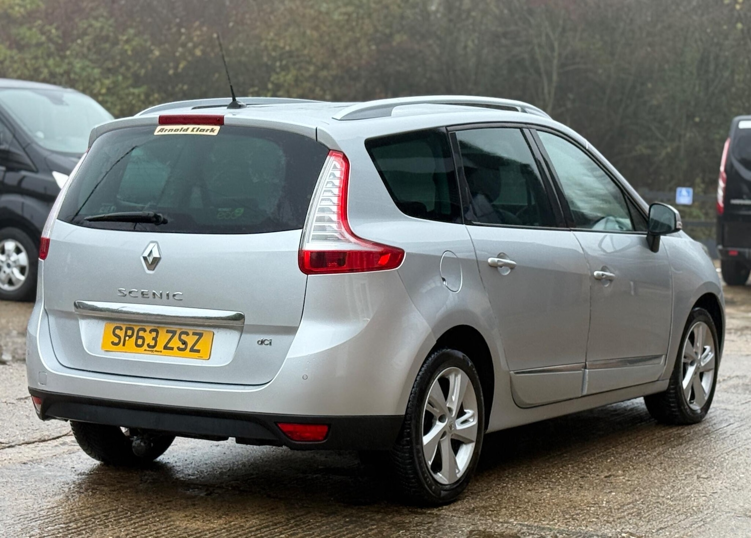 Used Renault Grand Scenic 2013 for sale - 76588746: Photo 11