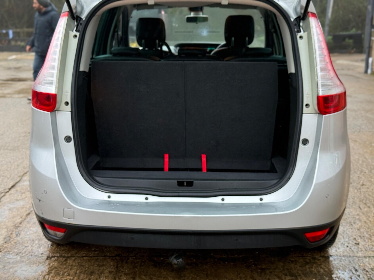 Used Renault Grand Scenic 2013 for sale - 76588746: Photo 18