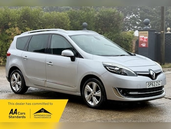 2013 (63) - 1.6 dCi Dynamique TomTom Euro 5 (s/s) 5dr