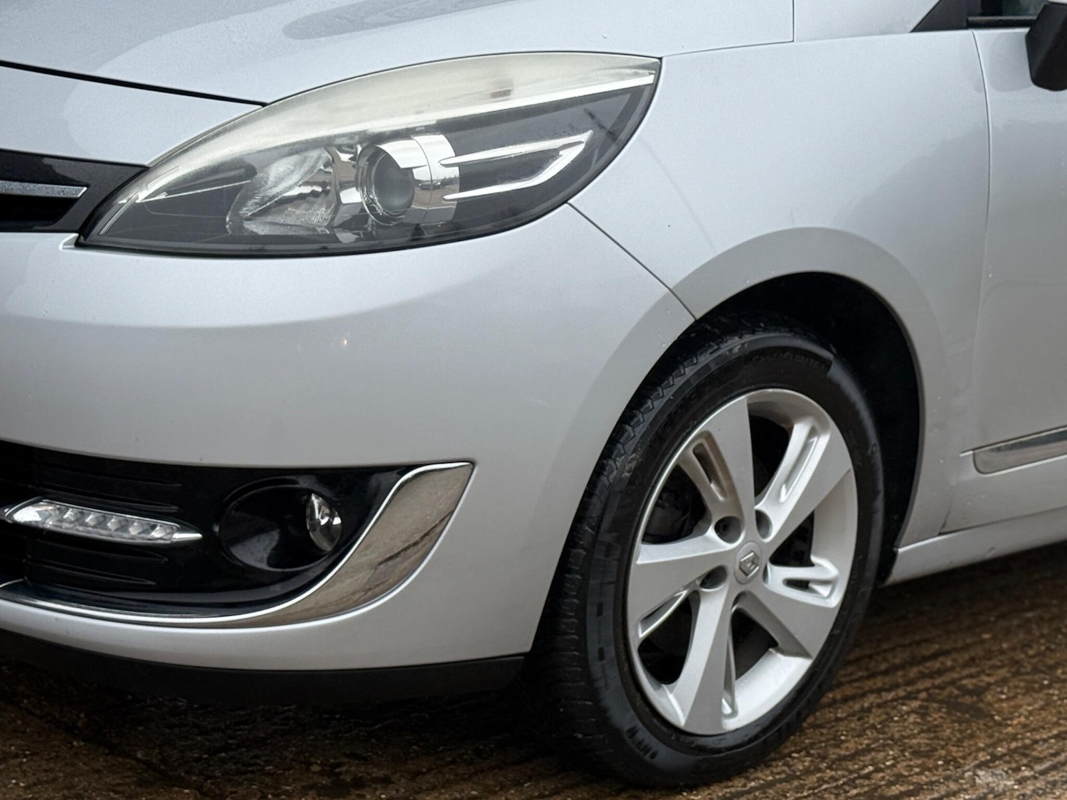 Used Renault Grand Scenic 2013 for sale - 76588746: Photo 25