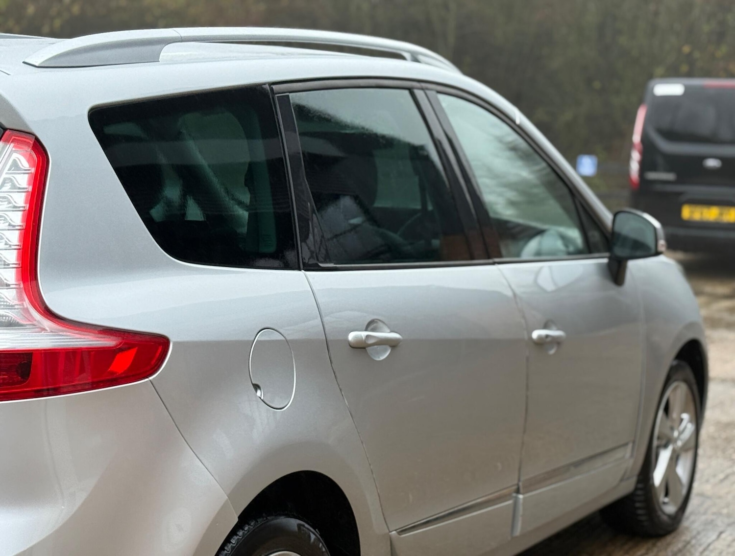 Used Renault Grand Scenic 2013 for sale - 76588746: Photo 32
