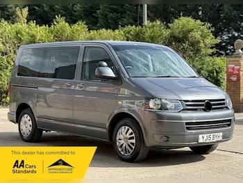 Used Volkswagen Transporter Shuttle 2015 for sale - 75361280: Photo