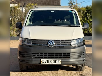 Used Volkswagen Transporter 2017 for sale - 78469536: Photo