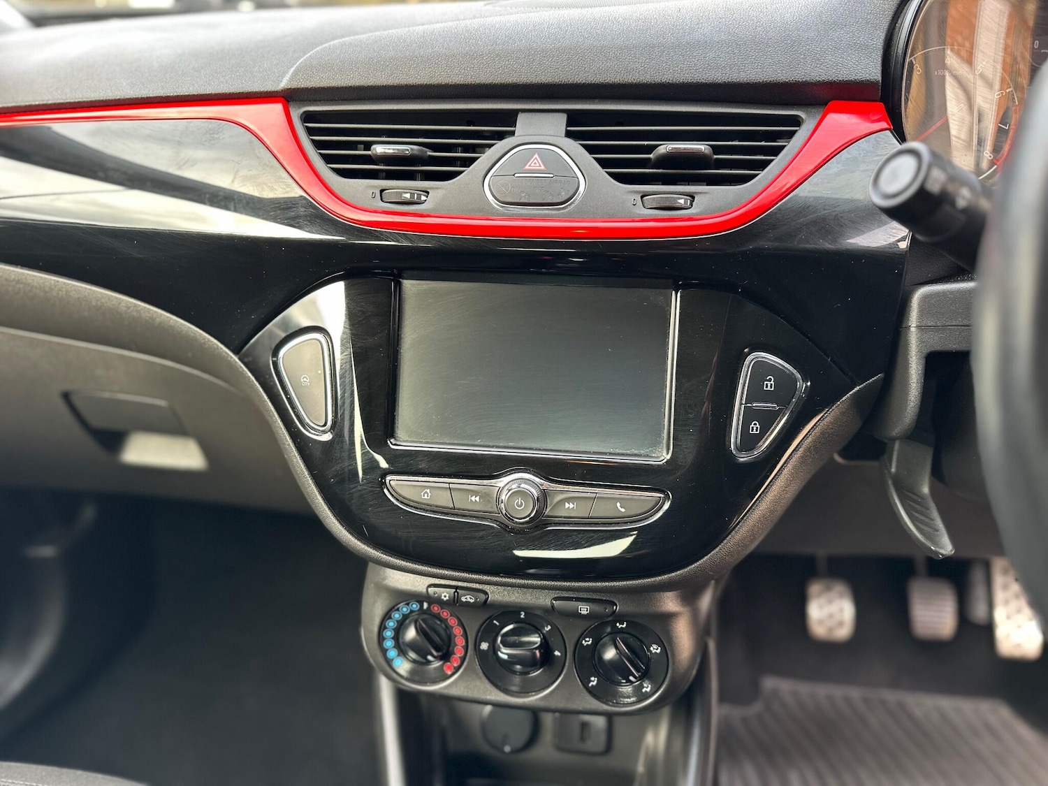 Used Vauxhall Corsa 2018 for sale - 77056262: Photo 46