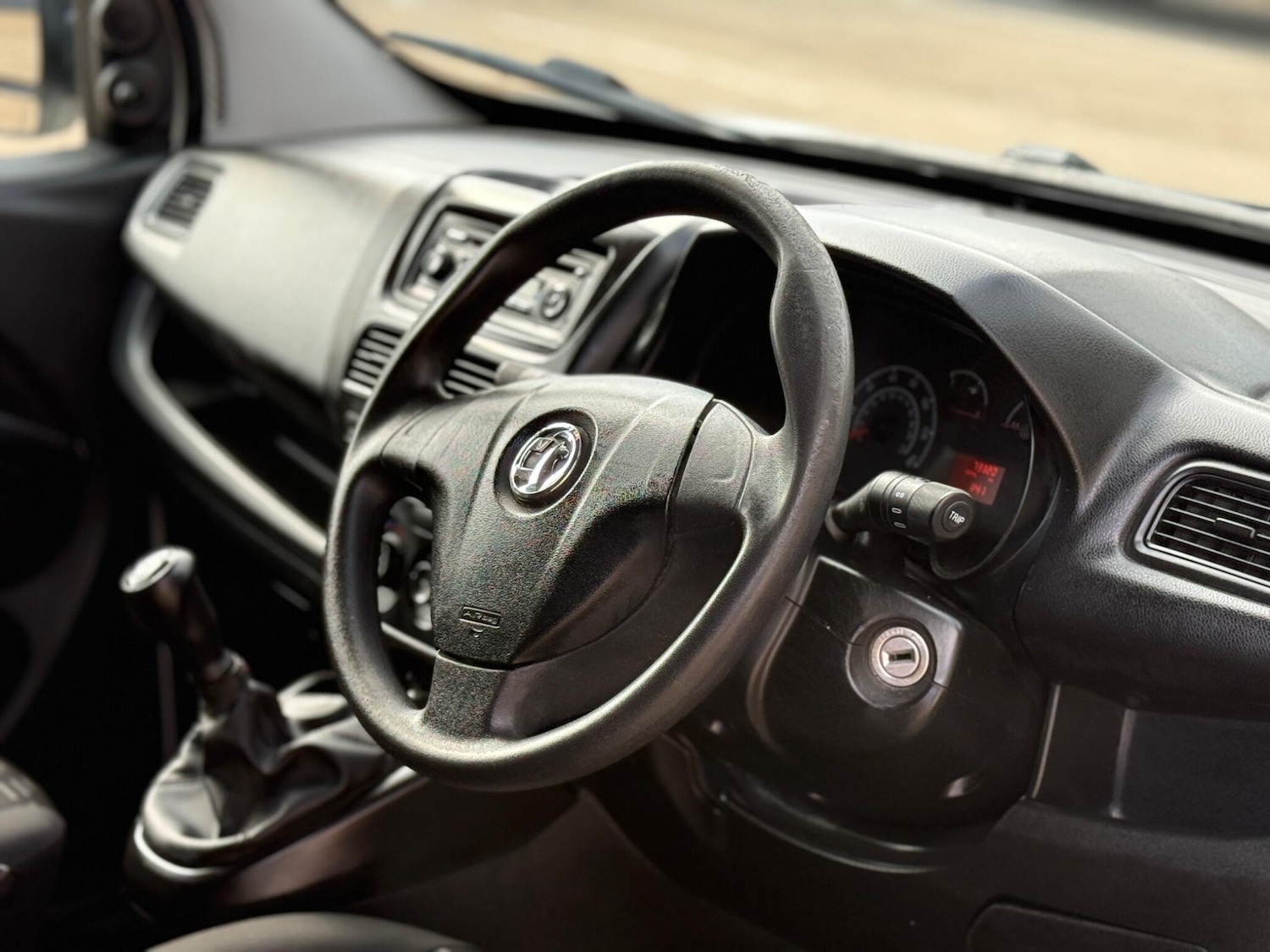 Used Vauxhall Combo 2017 for sale - 78084015: Photo 12