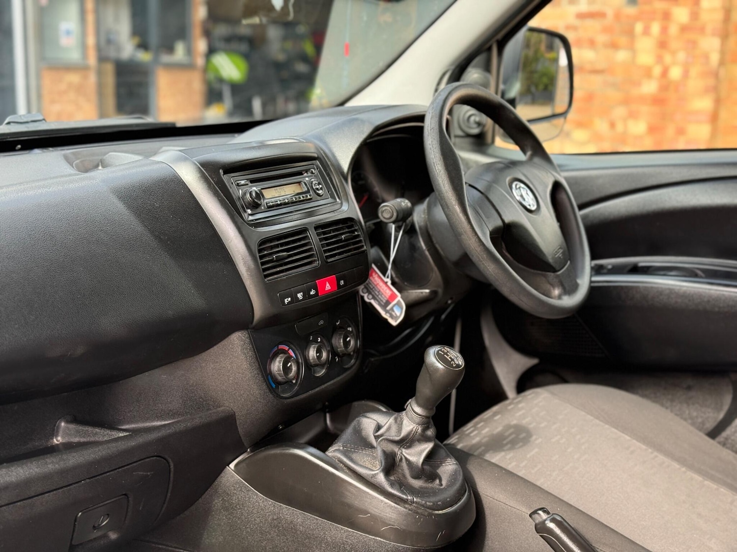 Used Vauxhall Combo 2017 for sale - 78084015: Photo 14