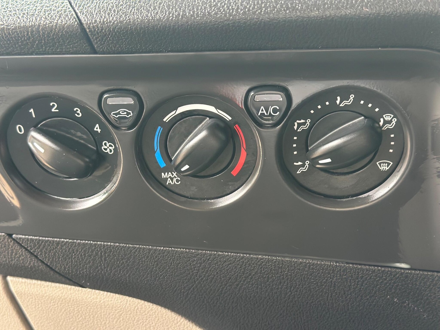 Used Ford Tourneo Custom 2018 for sale - 75957341: Photo 55