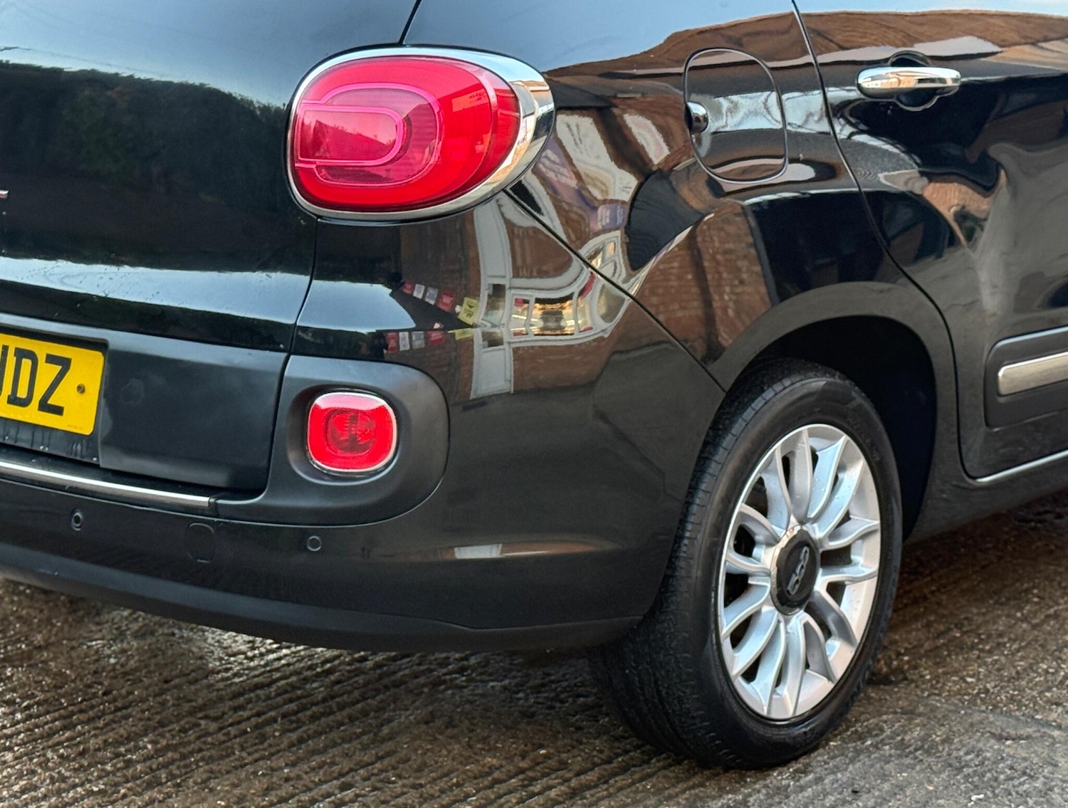 Used Fiat 500L 2014 for sale - 76798661: Photo 31