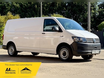 Used Volkswagen Transporter 2018 for sale - 79494848: Photo