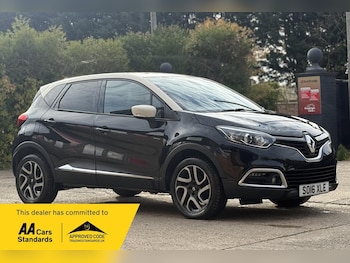 Used Renault Captur 2016 for sale - 76461966: Photo