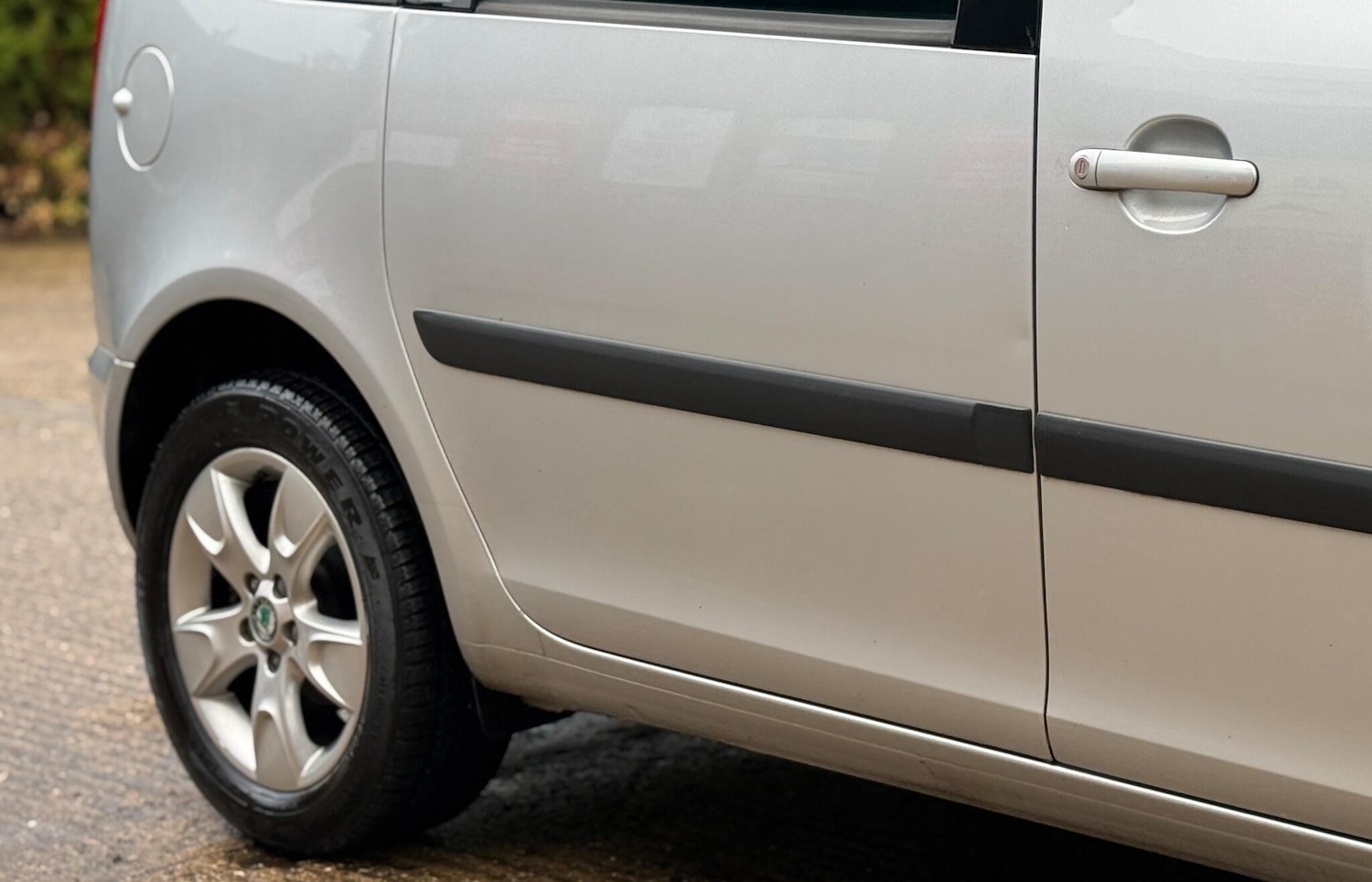 Used Skoda Roomster 2012 for sale - 76845408: Photo 23