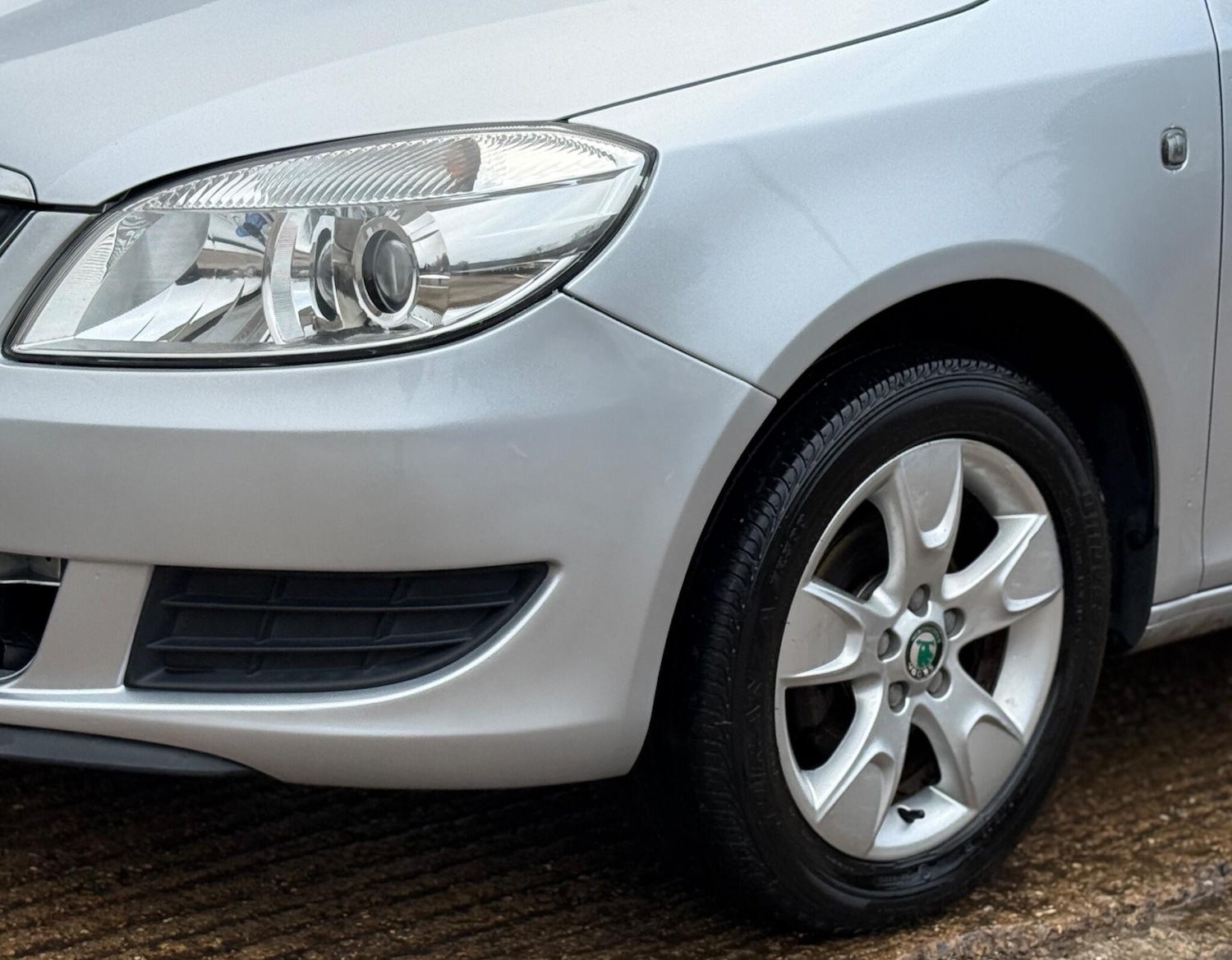 Used Skoda Roomster 2012 for sale - 76845408: Photo 24