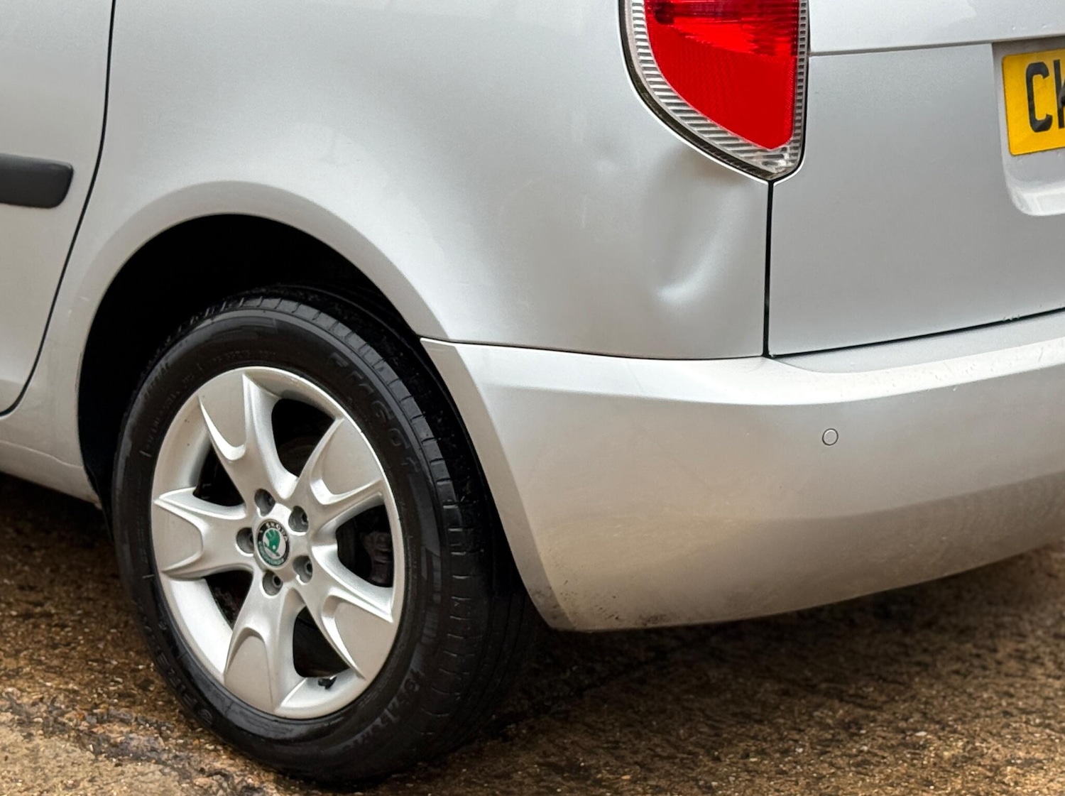 Used Skoda Roomster 2012 for sale - 76845408: Photo 27