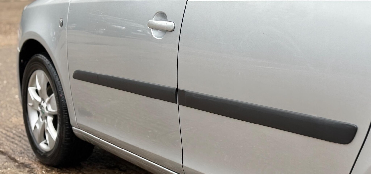 Used Skoda Roomster 2012 for sale - 76845408: Photo 29