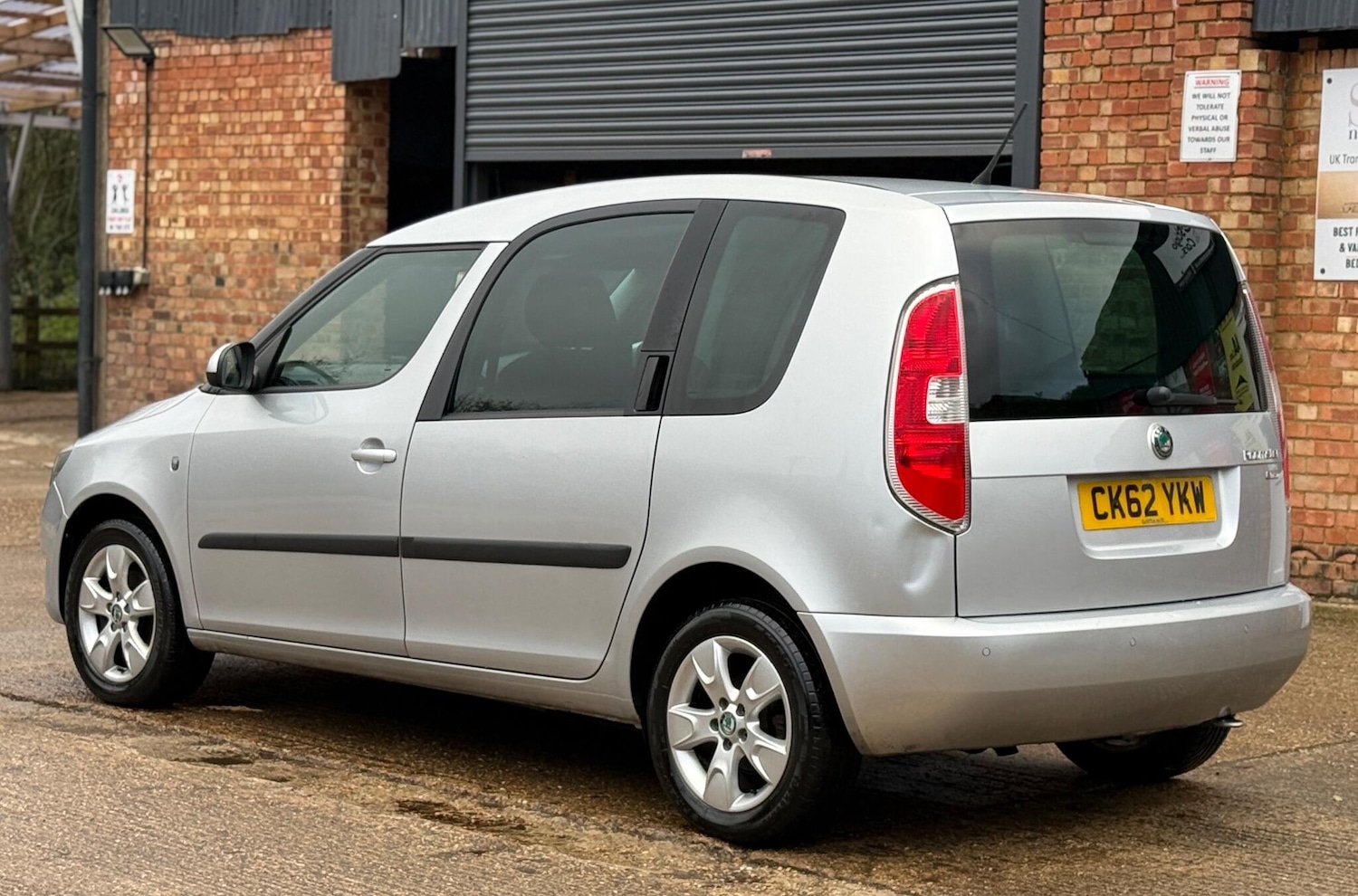 Used Skoda Roomster 2012 for sale - 76845408: Photo 9