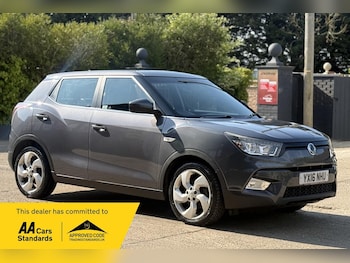 Used Ssangyong Tivoli 2016 for sale - 78453477: Photo