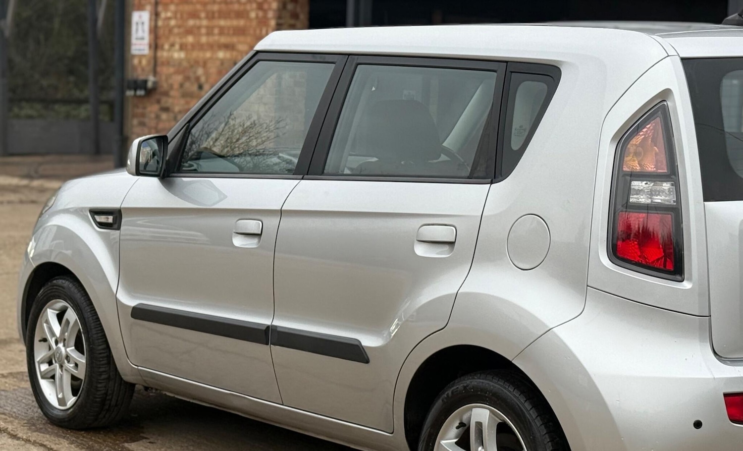 Used Kia Soul 2010 for sale - 77064385: Photo 33