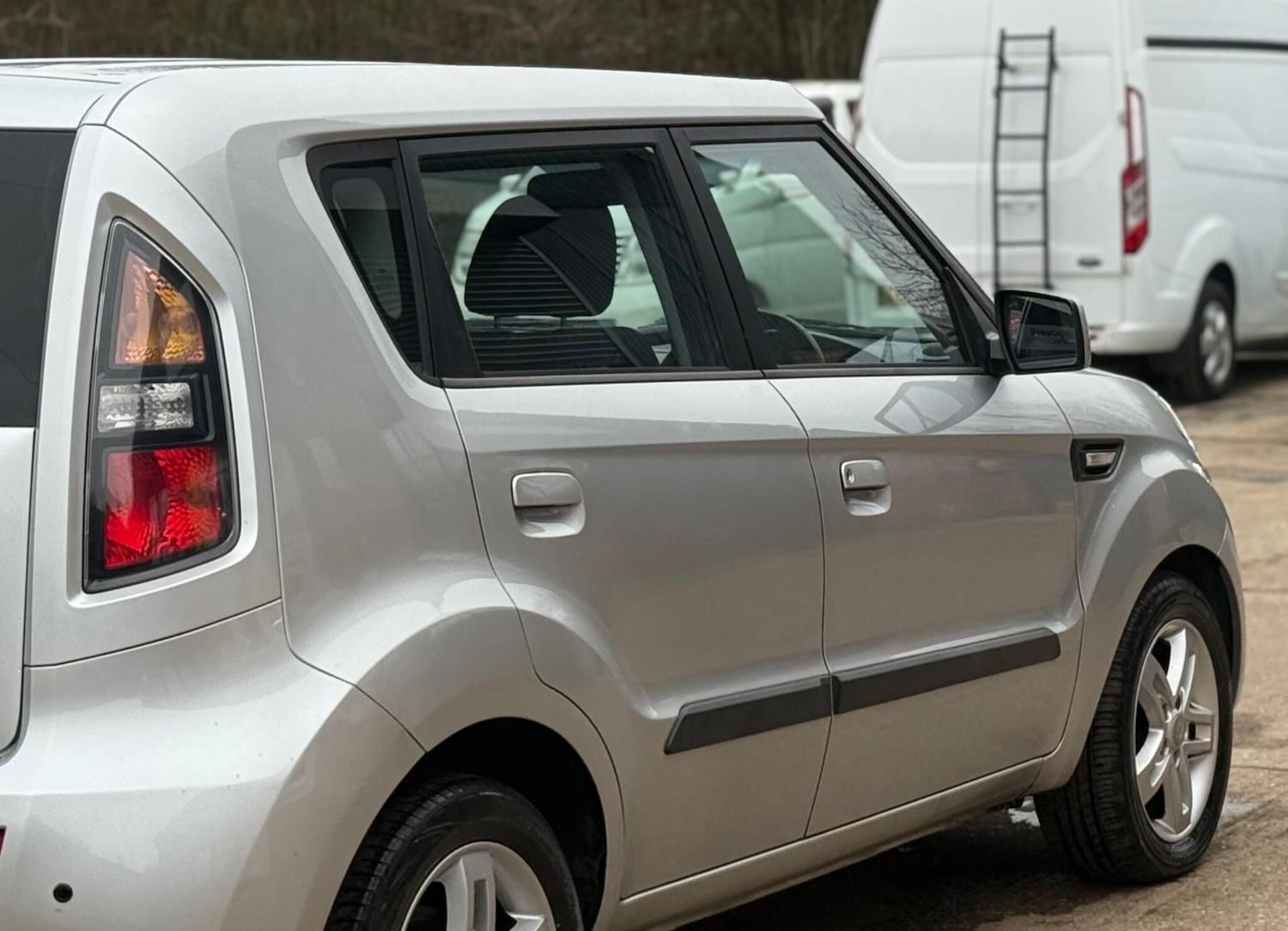 Used Kia Soul 2010 for sale - 77064385: Photo 36