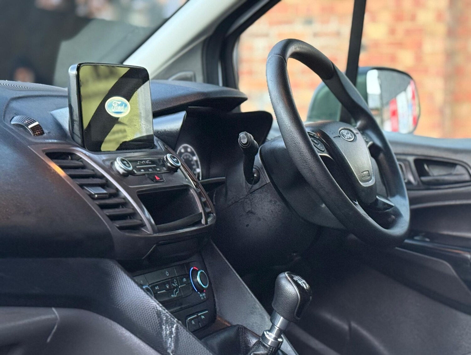 Used Ford Transit Connect 2020 for sale - 77576567: Photo 17