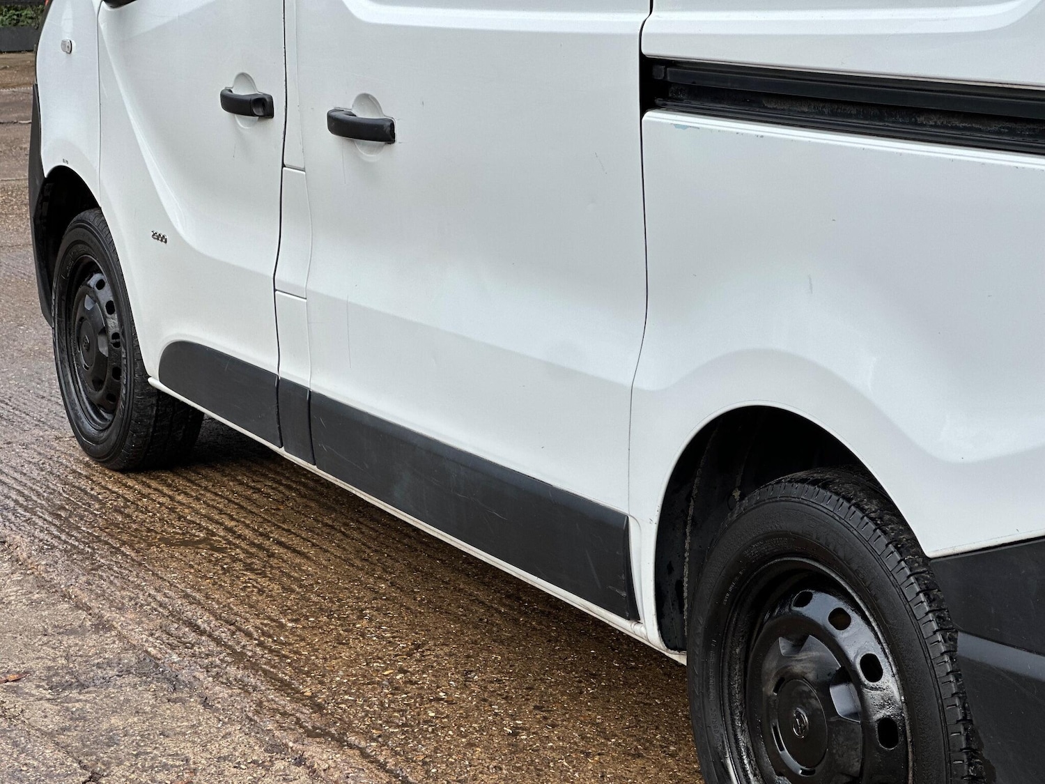 Used Vauxhall Vivaro 2016 for sale - 76830814: Photo 29