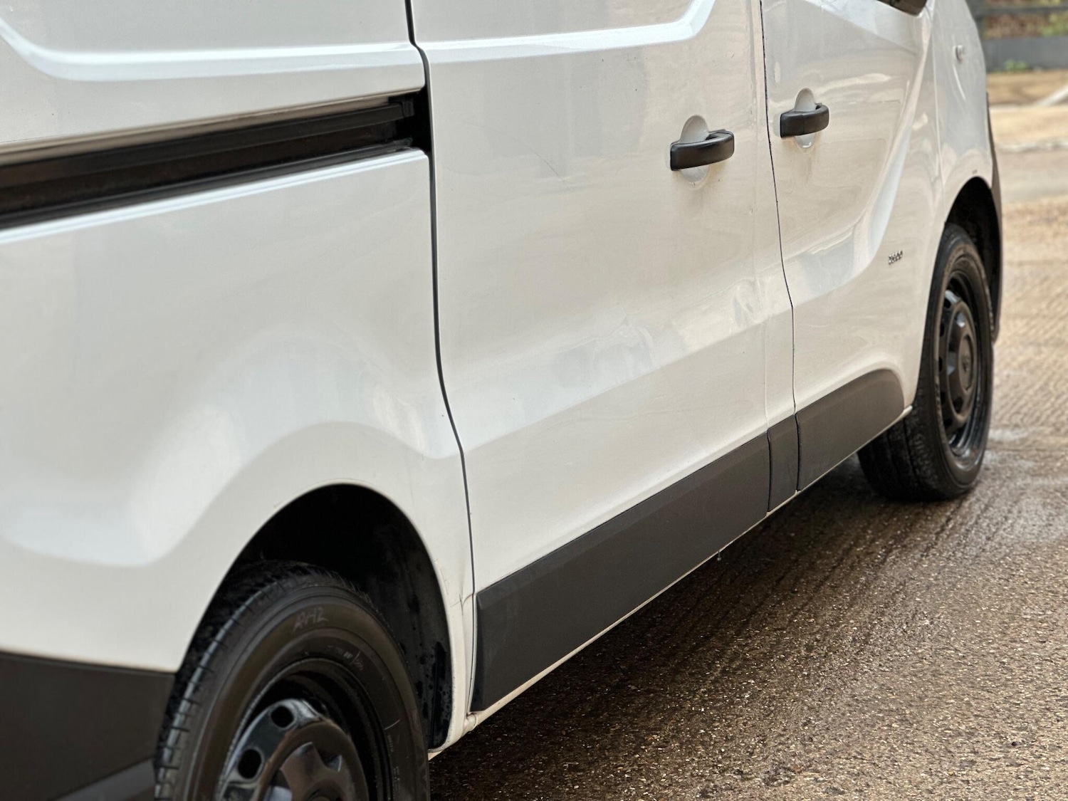 Used Vauxhall Vivaro 2016 for sale - 76830814: Photo 32