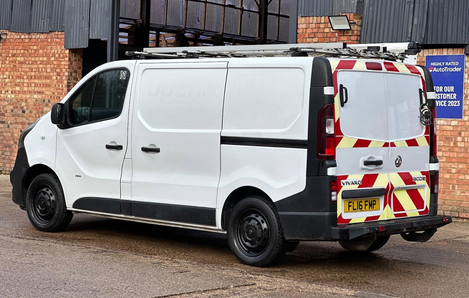 Used Vauxhall Vivaro 2016 for sale - 76830814: Photo 9