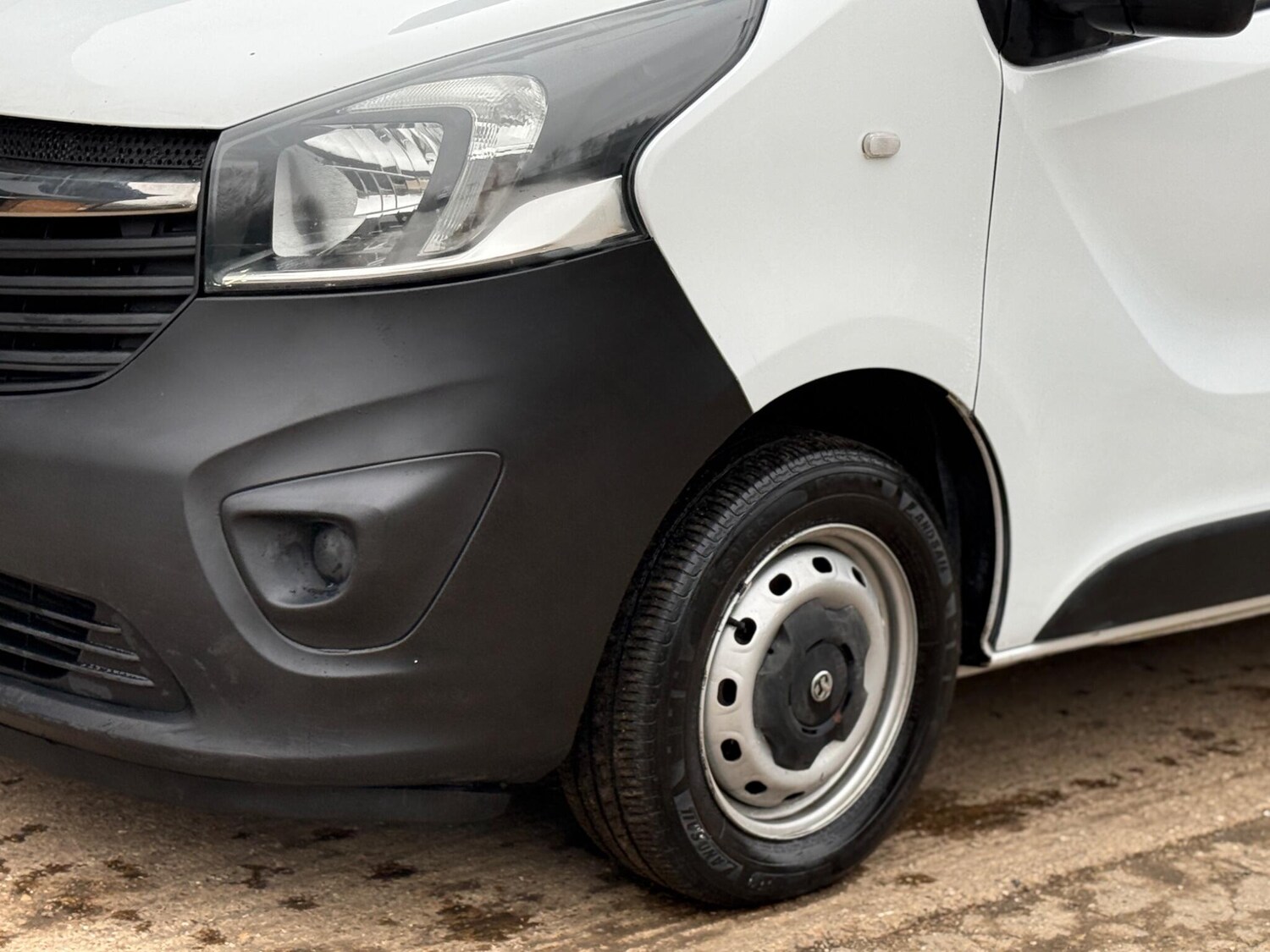 Used Vauxhall Vivaro 2016 for sale - 77421294: Photo 25