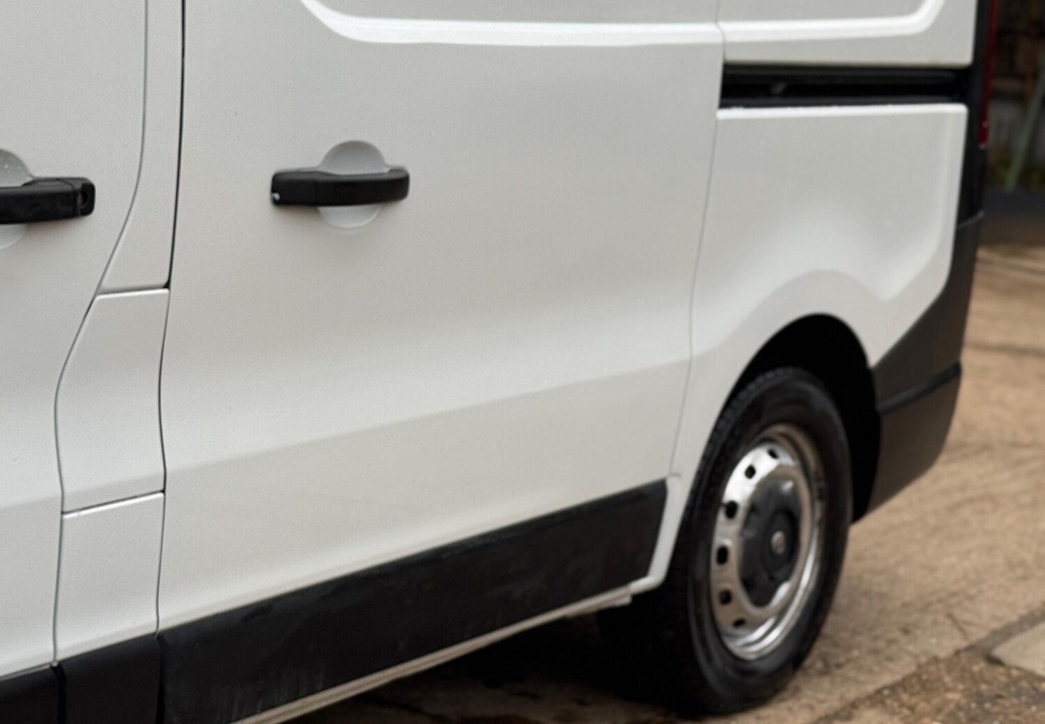 Used Vauxhall Vivaro 2016 for sale - 77421294: Photo 27