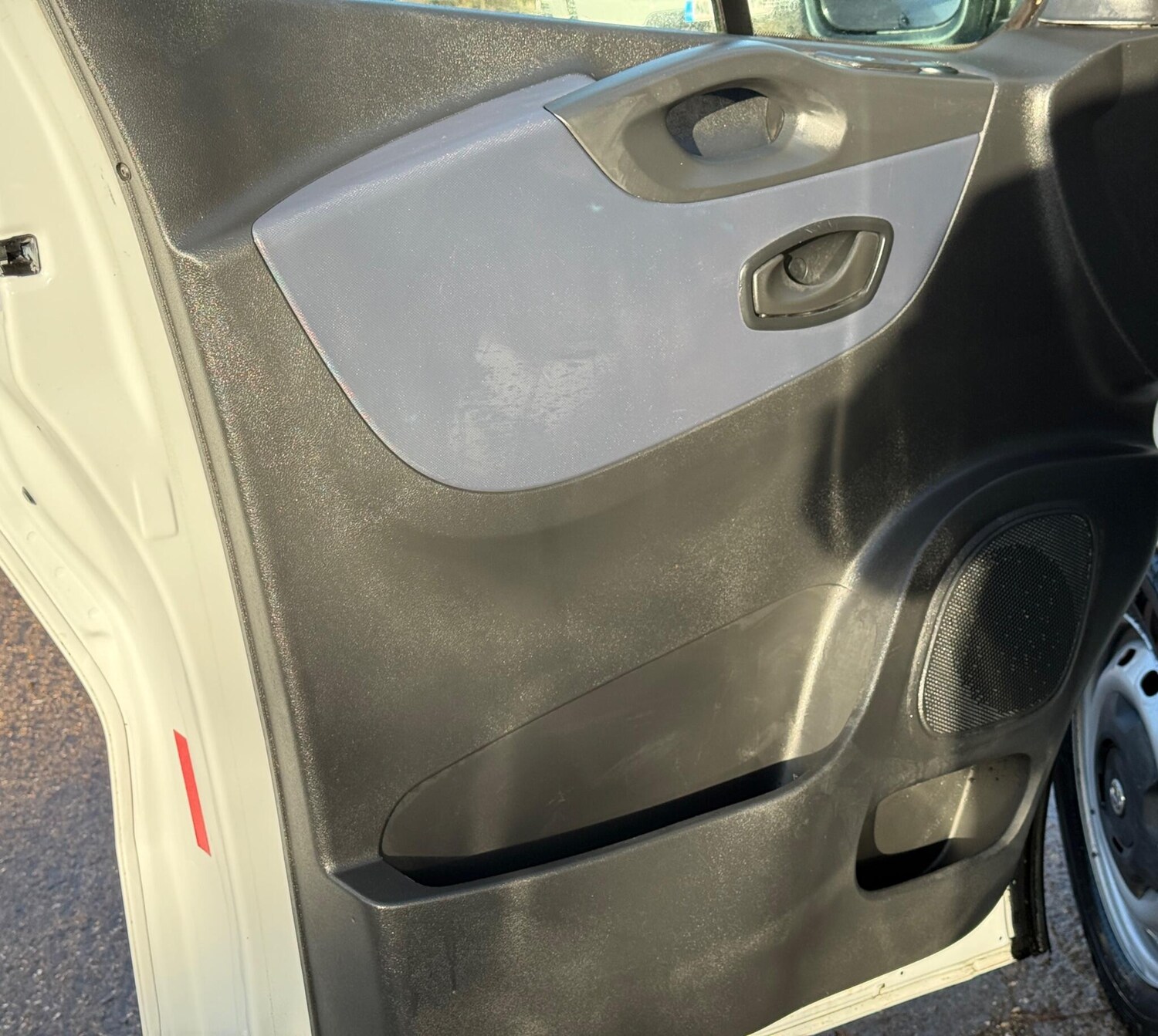 Used Vauxhall Vivaro 2016 for sale - 77421294: Photo 37