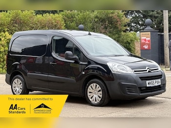 Used Citroen Berlingo 2015 for sale - 76082421: Photo