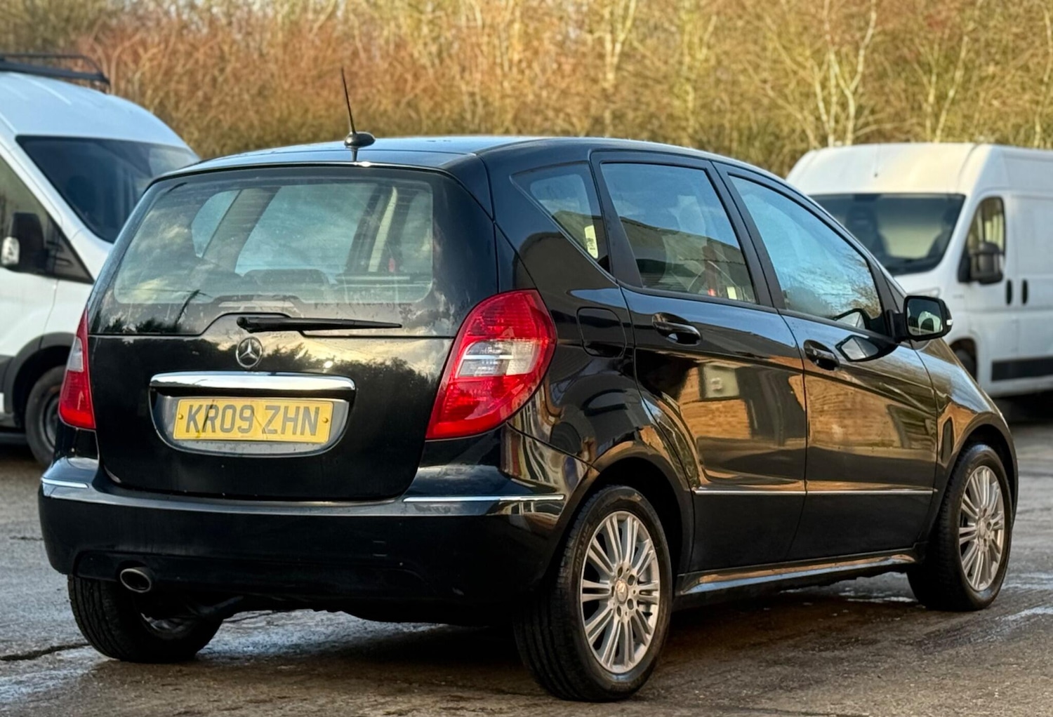 Used Mercedes-Benz A-Class 2009 for sale - 76616856: Photo 11