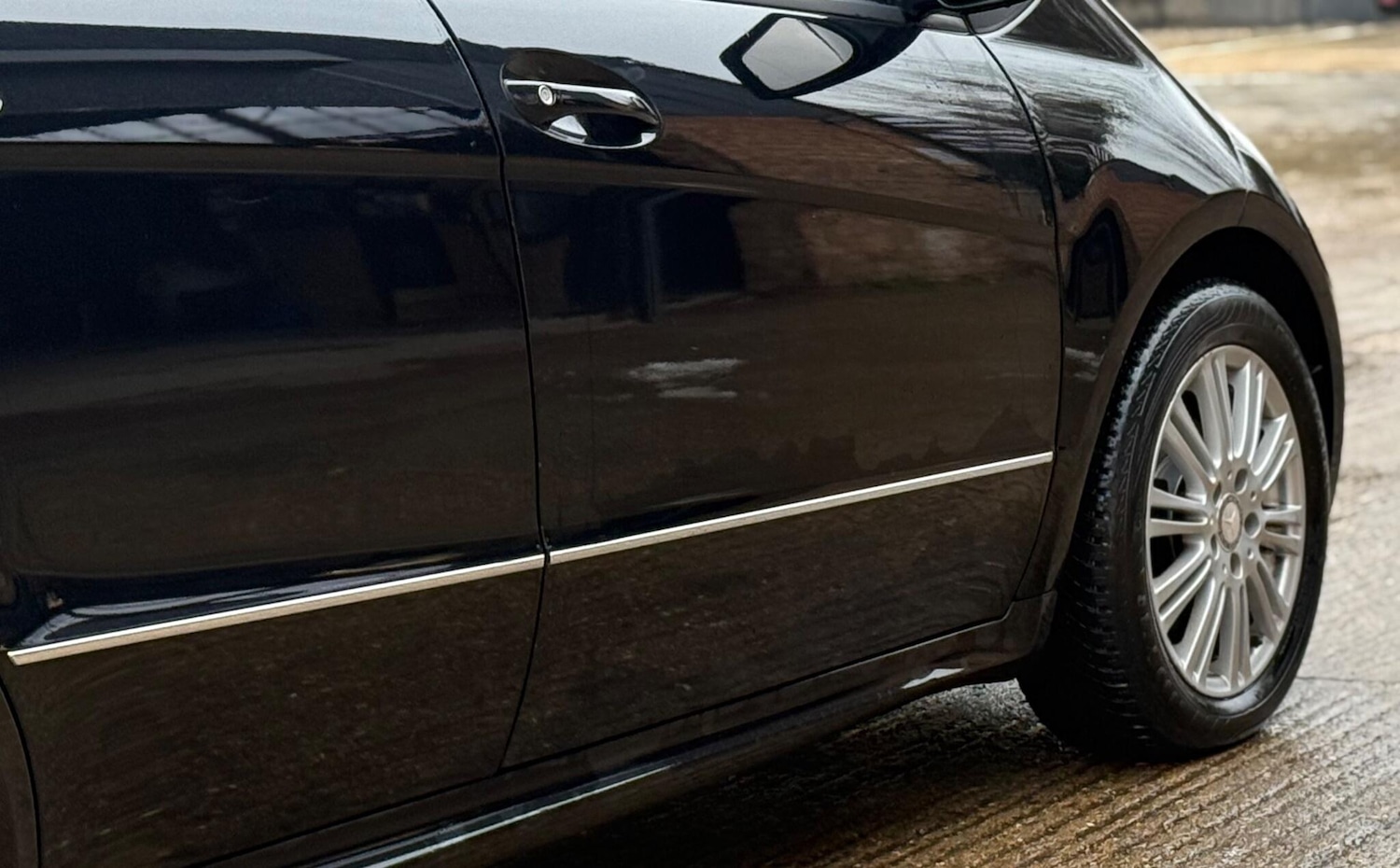 Used Mercedes-Benz A-Class 2009 for sale - 76616856: Photo 37