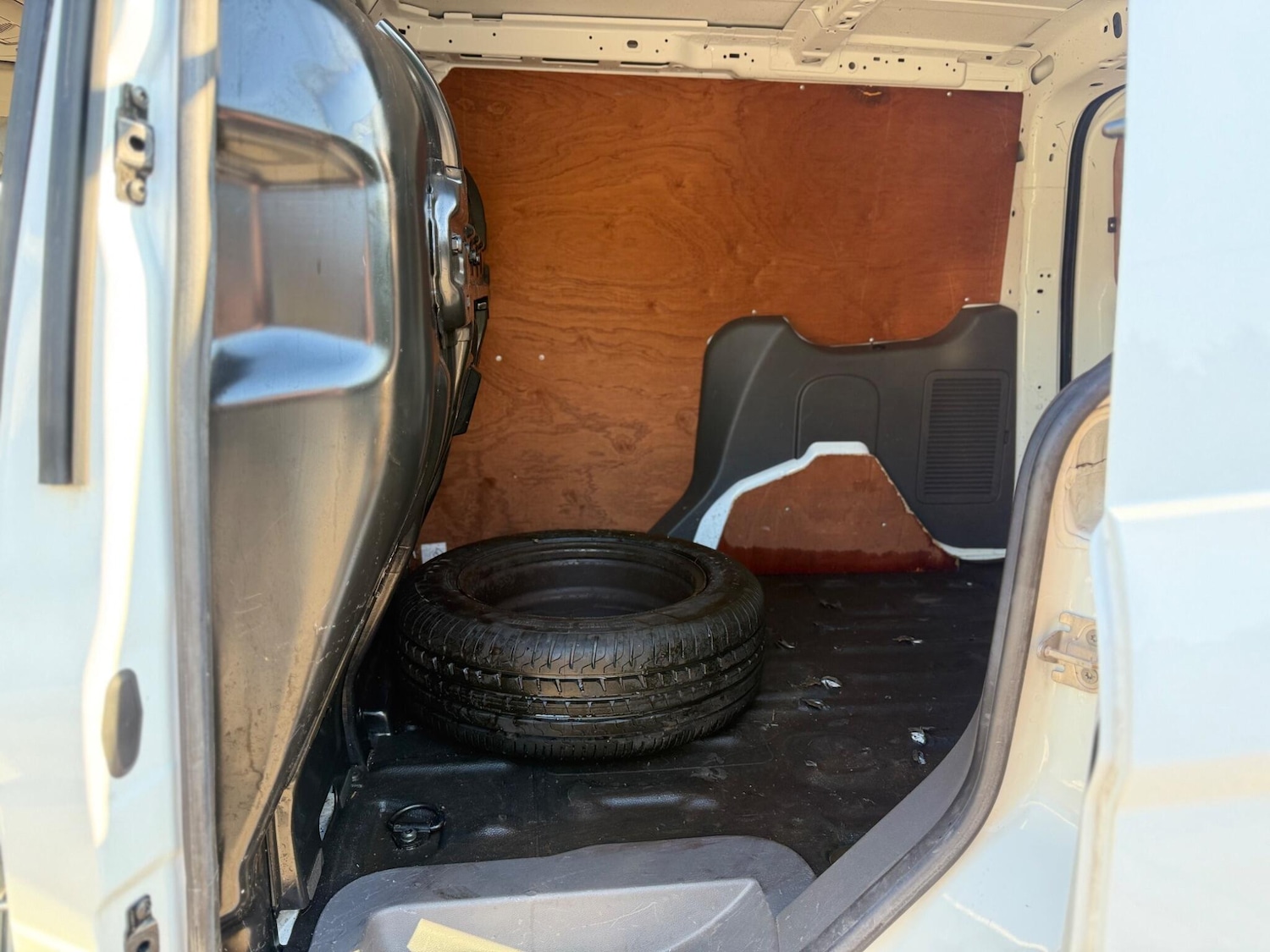 Used Ford Transit Connect 2020 for sale - 77935466: Photo 17