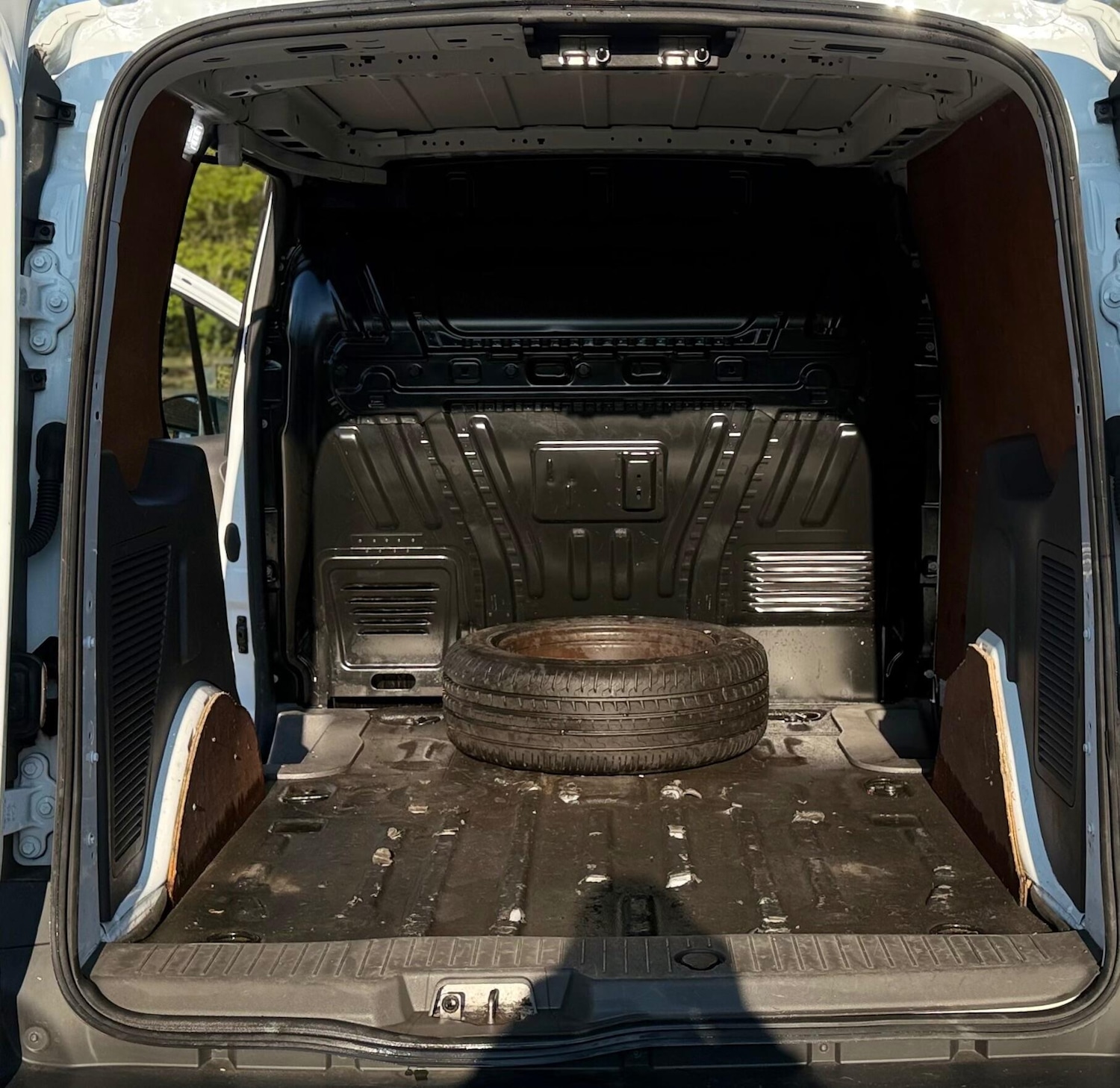 Used Ford Transit Connect 2020 for sale - 77935466: Photo 18