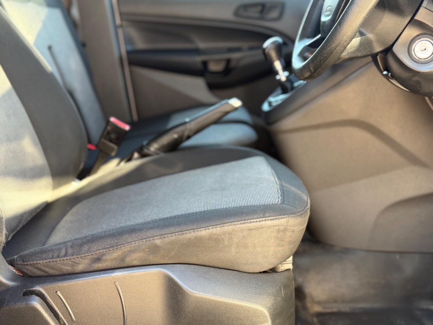 Used Ford Transit Connect 2020 for sale - 77935466: Photo 32