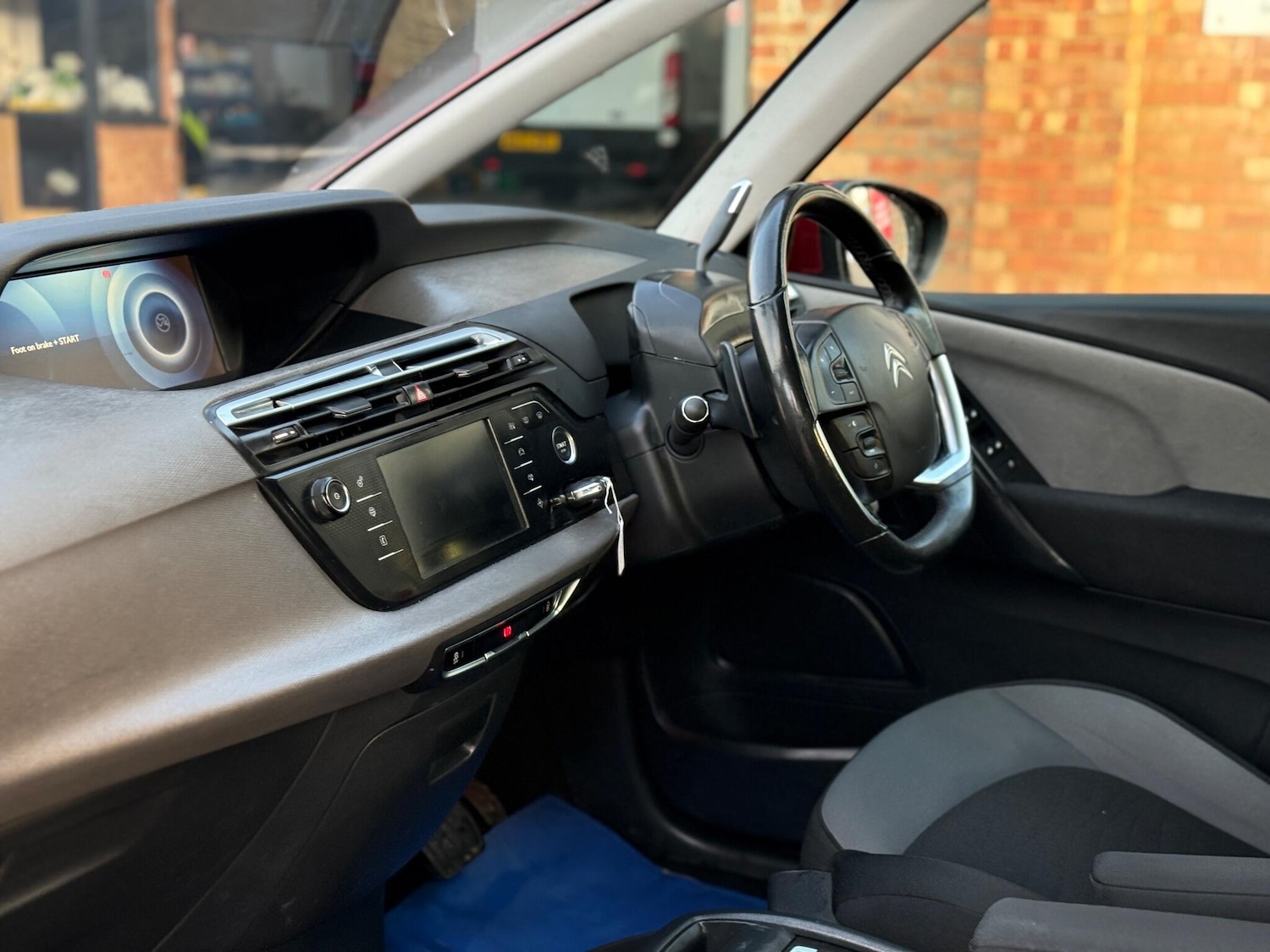 Used Citroen C4 Picasso 2015 for sale - 77301606: Photo 15