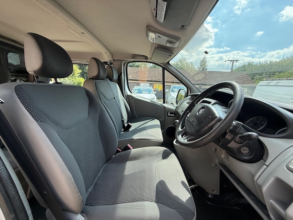 Used Vauxhall Vivaro 2011 for sale - 75196601: Photo 12