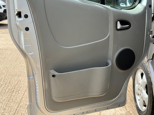 Used Vauxhall Vivaro 2011 for sale - 75196601: Photo 36