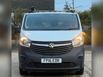 Vauxhall Vivaro feature image