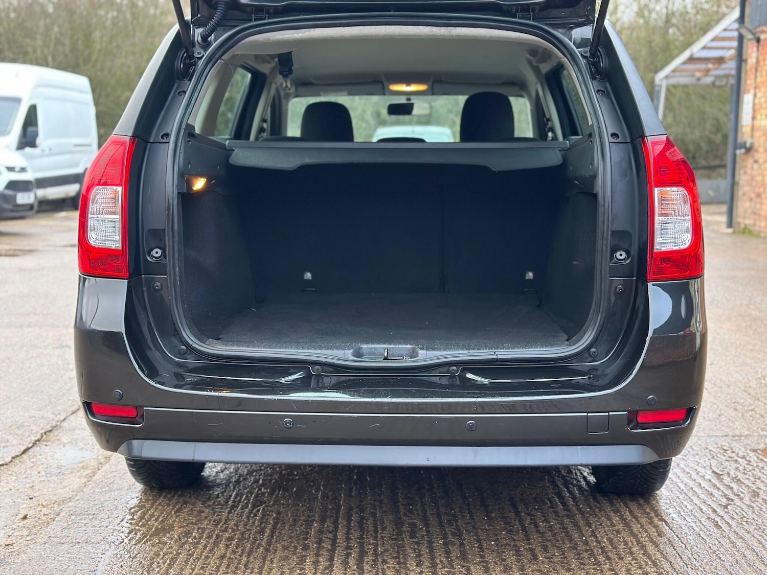 Used Dacia Logan MCV 2015 for sale - 77324001: Photo 16