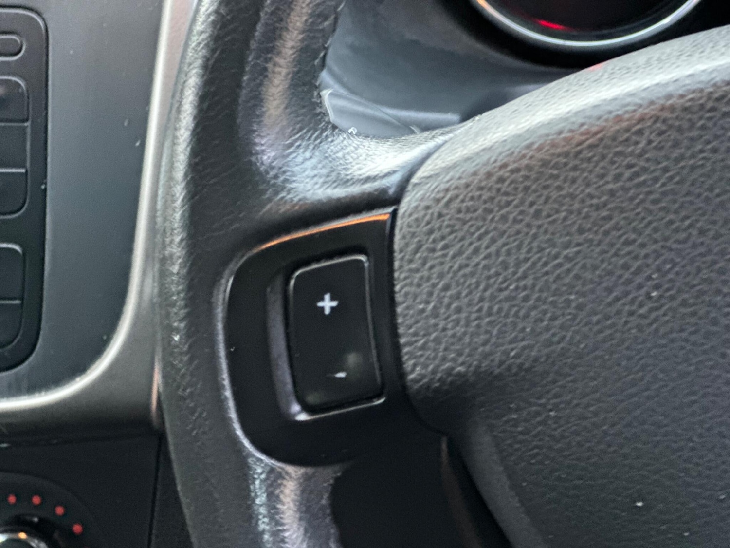 Used Dacia Logan MCV 2015 for sale - 77324001: Photo 50