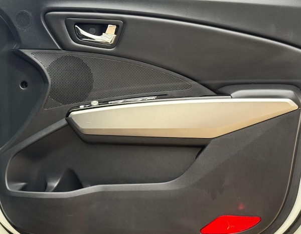 Used Ssangyong Tivoli 2016 for sale - 76243567: Photo 15
