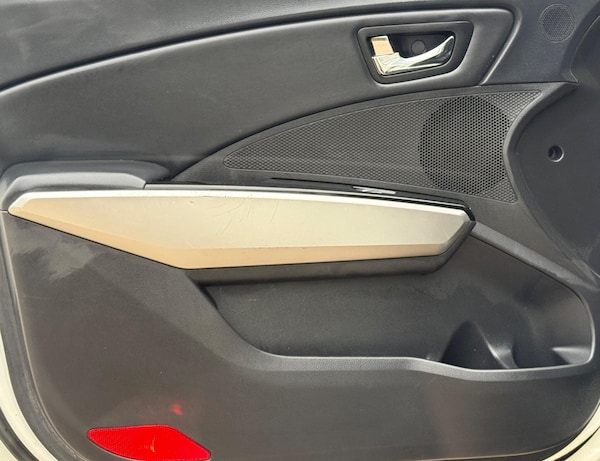 Used Ssangyong Tivoli 2016 for sale - 76243567: Photo 18