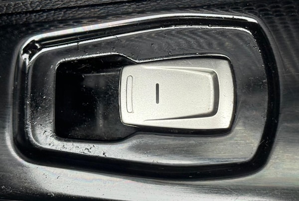 Used Ssangyong Tivoli 2016 for sale - 76243567: Photo 38