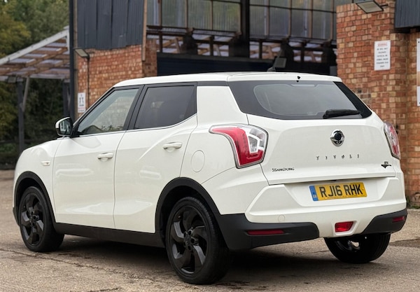 Used Ssangyong Tivoli 2016 for sale - 76243567: Photo 9