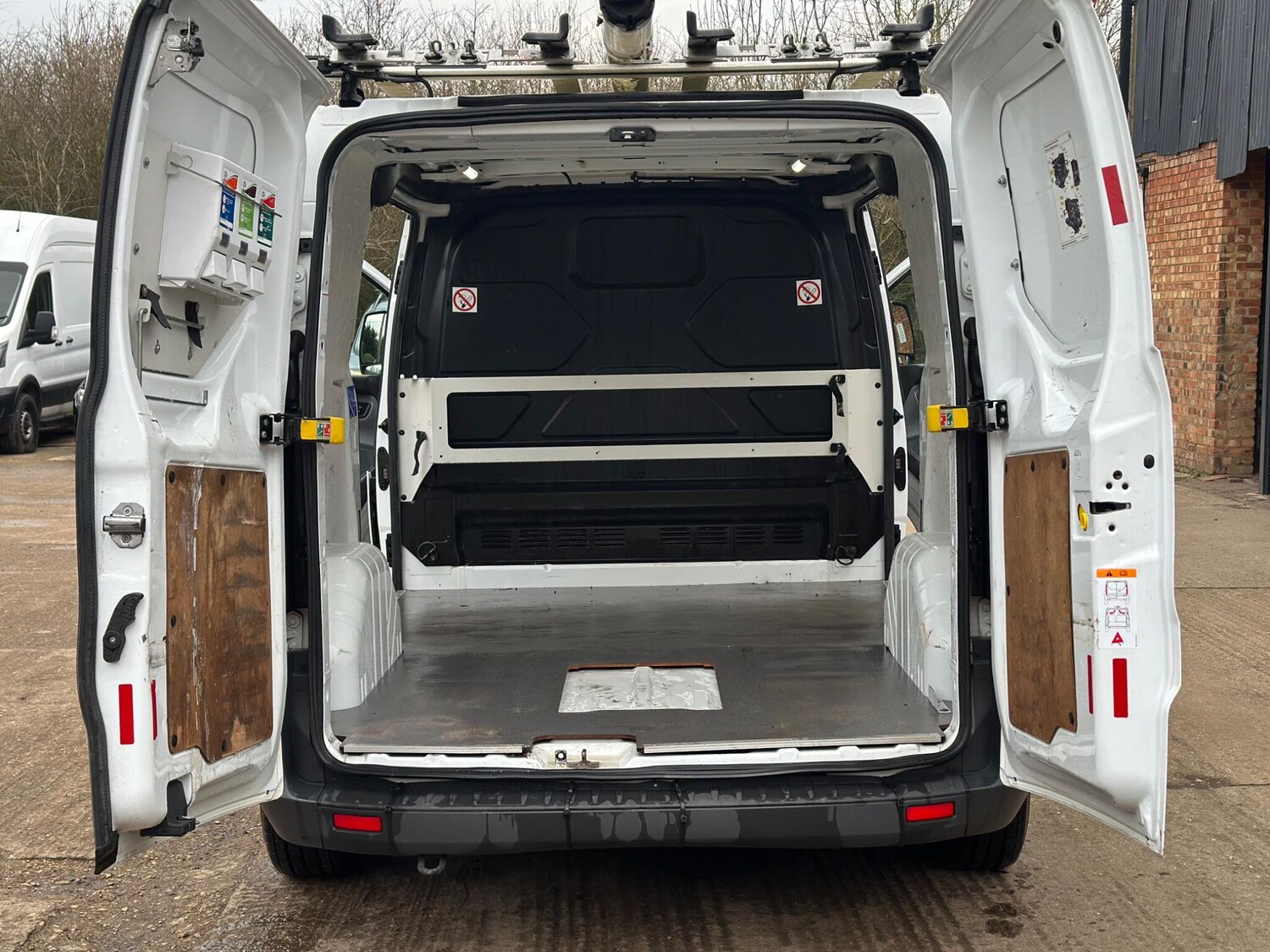 Used Ford Transit Custom 2017 for sale - 77368782: Photo 12