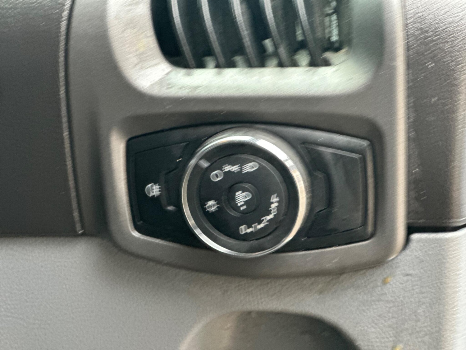 Used Ford Transit Custom 2017 for sale - 77368782: Photo 13