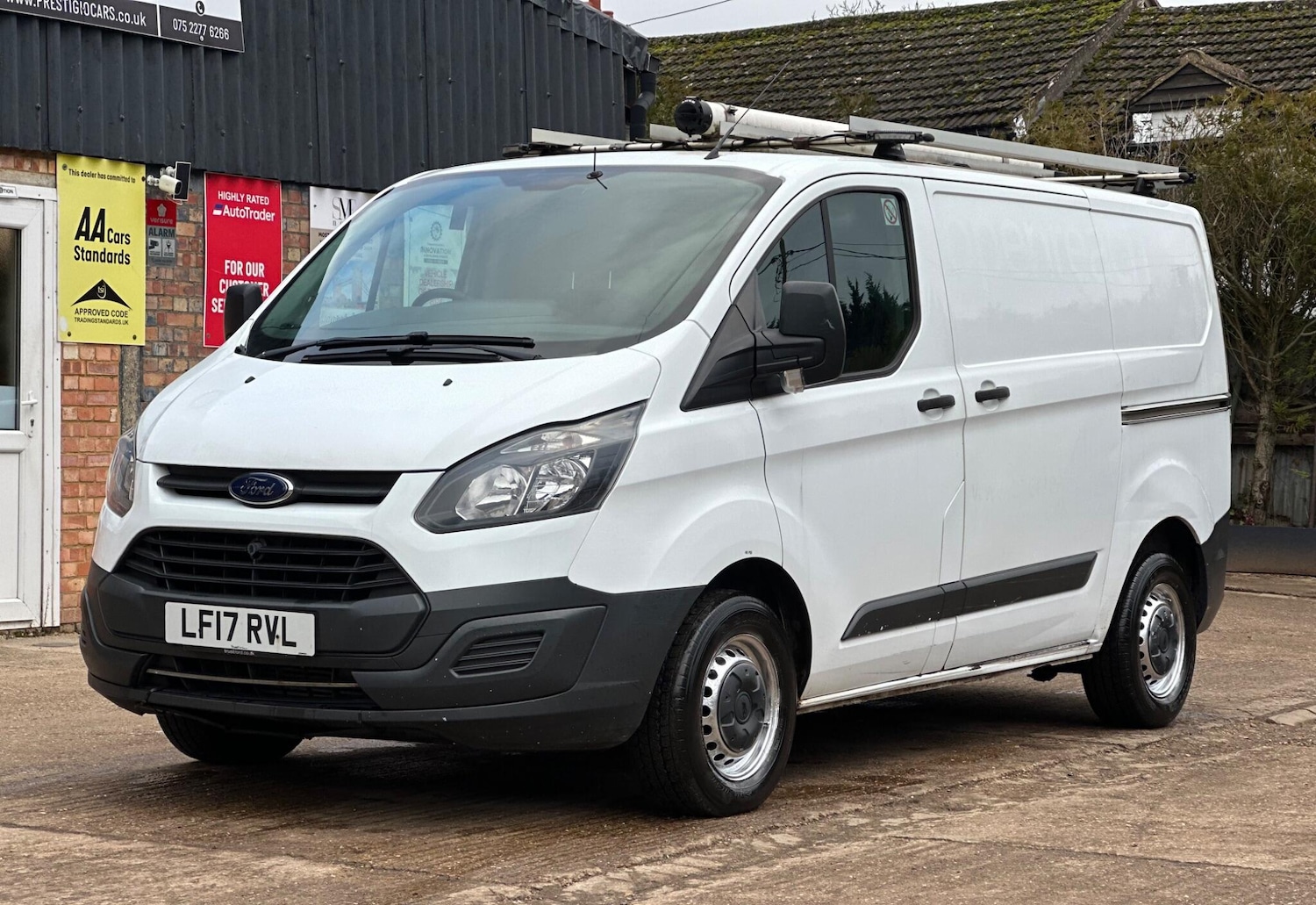 Used Ford Transit Custom 2017 for sale - 77368782: Photo 3