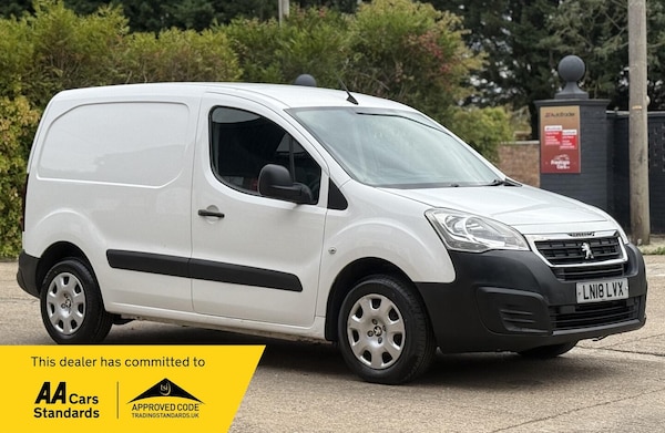Used Peugeot Partner 2018 for sale - 76082429: Photo 1